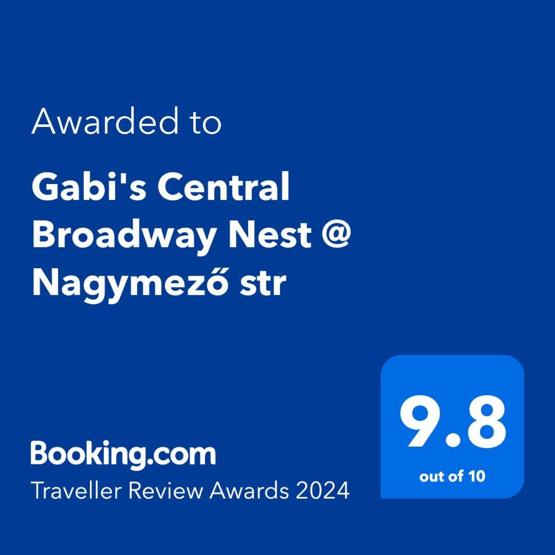 Gabi'S Central Broadway Nest @ Nagymezo Str บูดาเปสต์ ภายนอก รูปภาพ