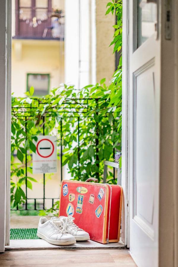 Gabi'S Central Broadway Nest @ Nagymezo Str บูดาเปสต์ ภายนอก รูปภาพ